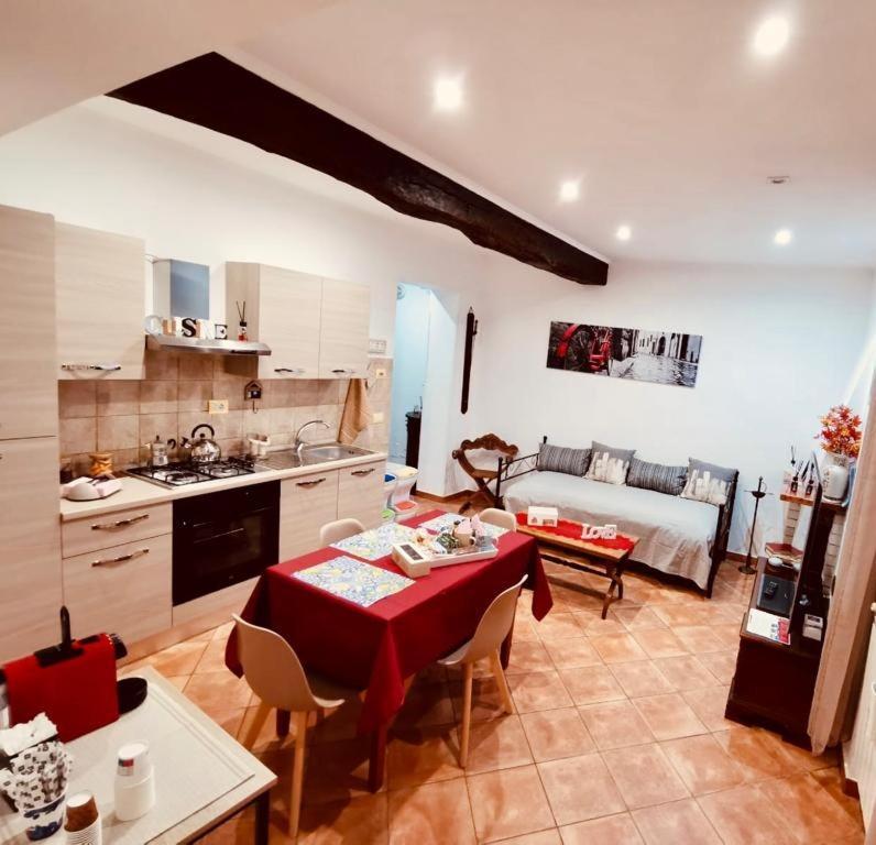 La Casa Del Borgo Anagniアパートメント エクステリア 写真