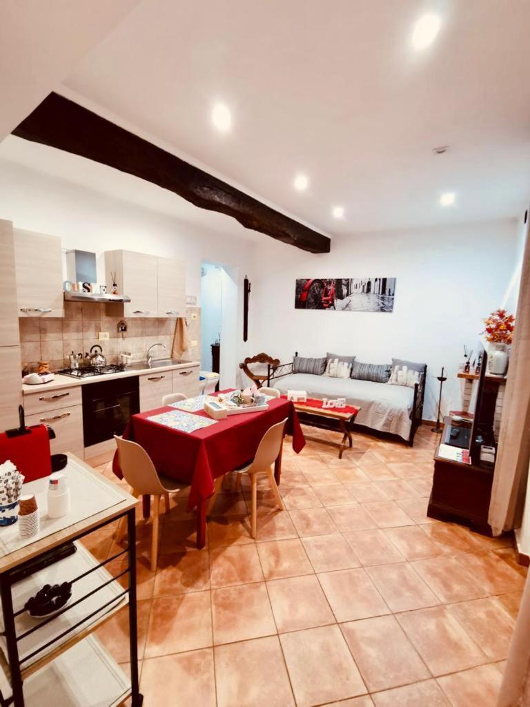 La Casa Del Borgo Anagniアパートメント エクステリア 写真