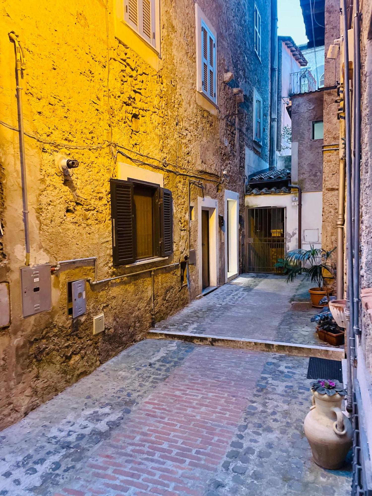 La Casa Del Borgo Anagniアパートメント エクステリア 写真