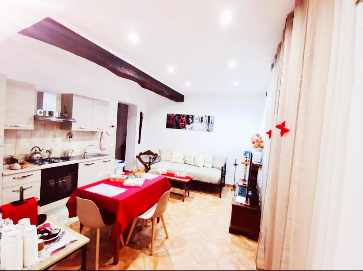 La Casa Del Borgo Anagniアパートメント エクステリア 写真